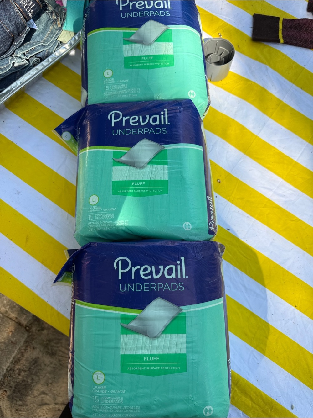 Prevail Fluff Underpads - Teal and Navy - Large Absorbent Bed Protection